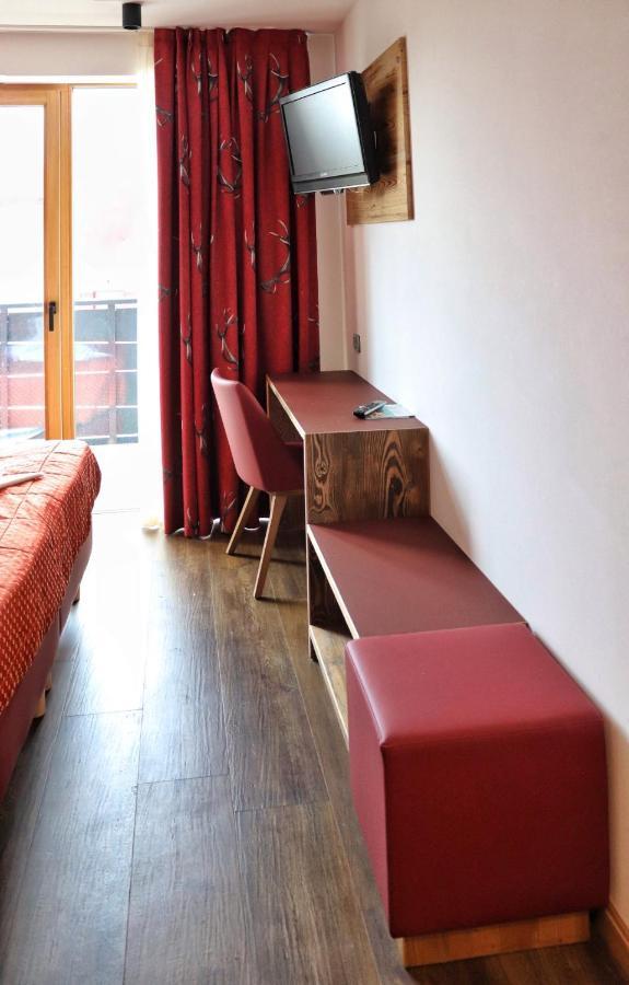 Hotel Panorama Wellness & Resort Malosco Bagian luar foto