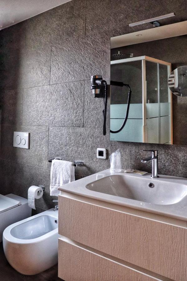 Hotel Panorama Wellness & Resort Malosco Bagian luar foto